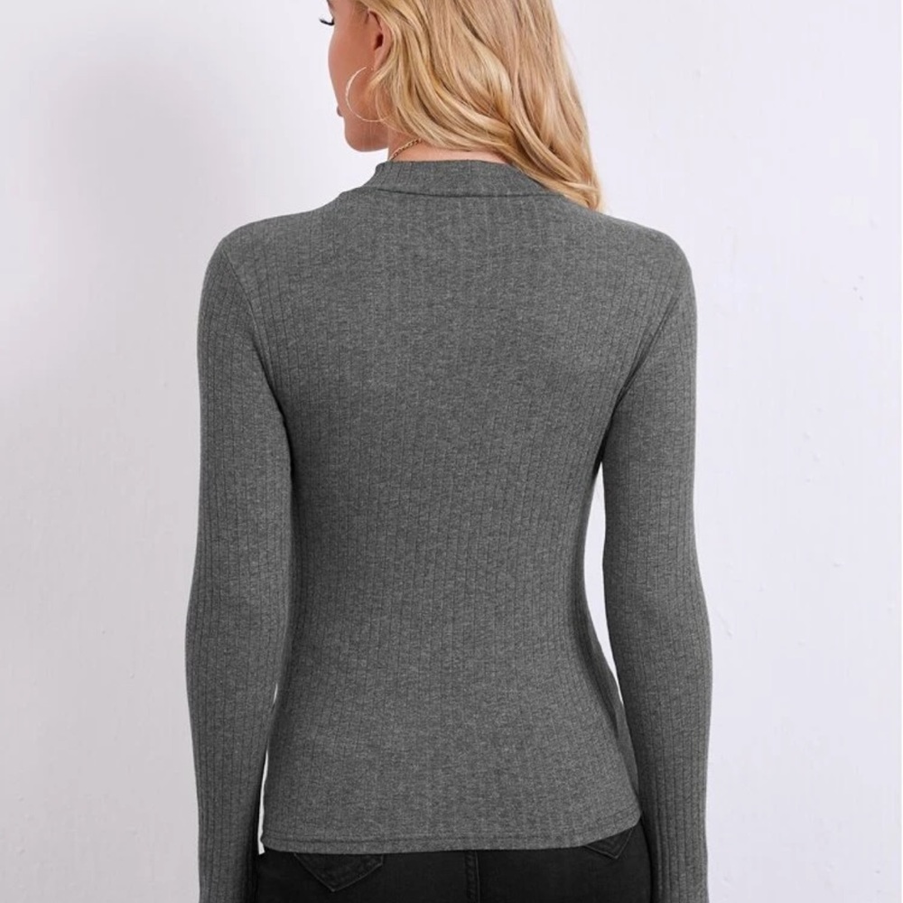 Fitted rib knit mockneck long sleeve tee charcoal - Picture 2 of 15